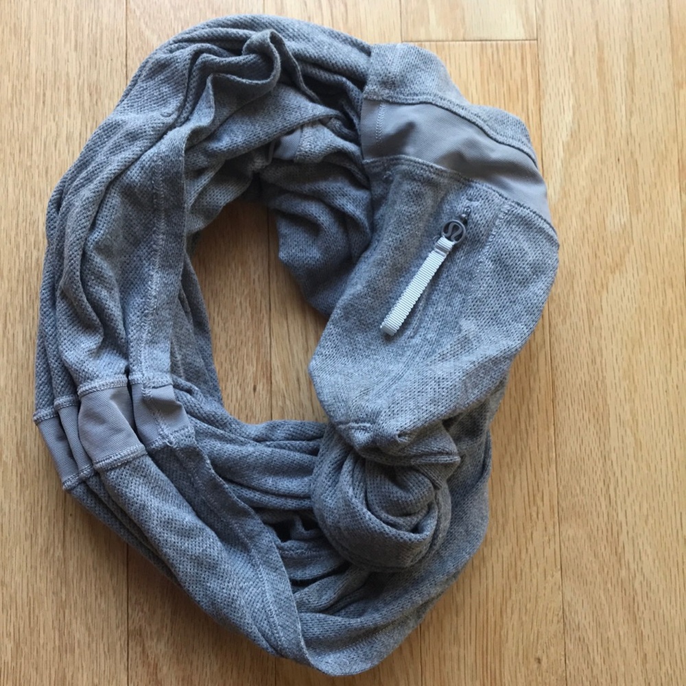 Lululemon Scarf